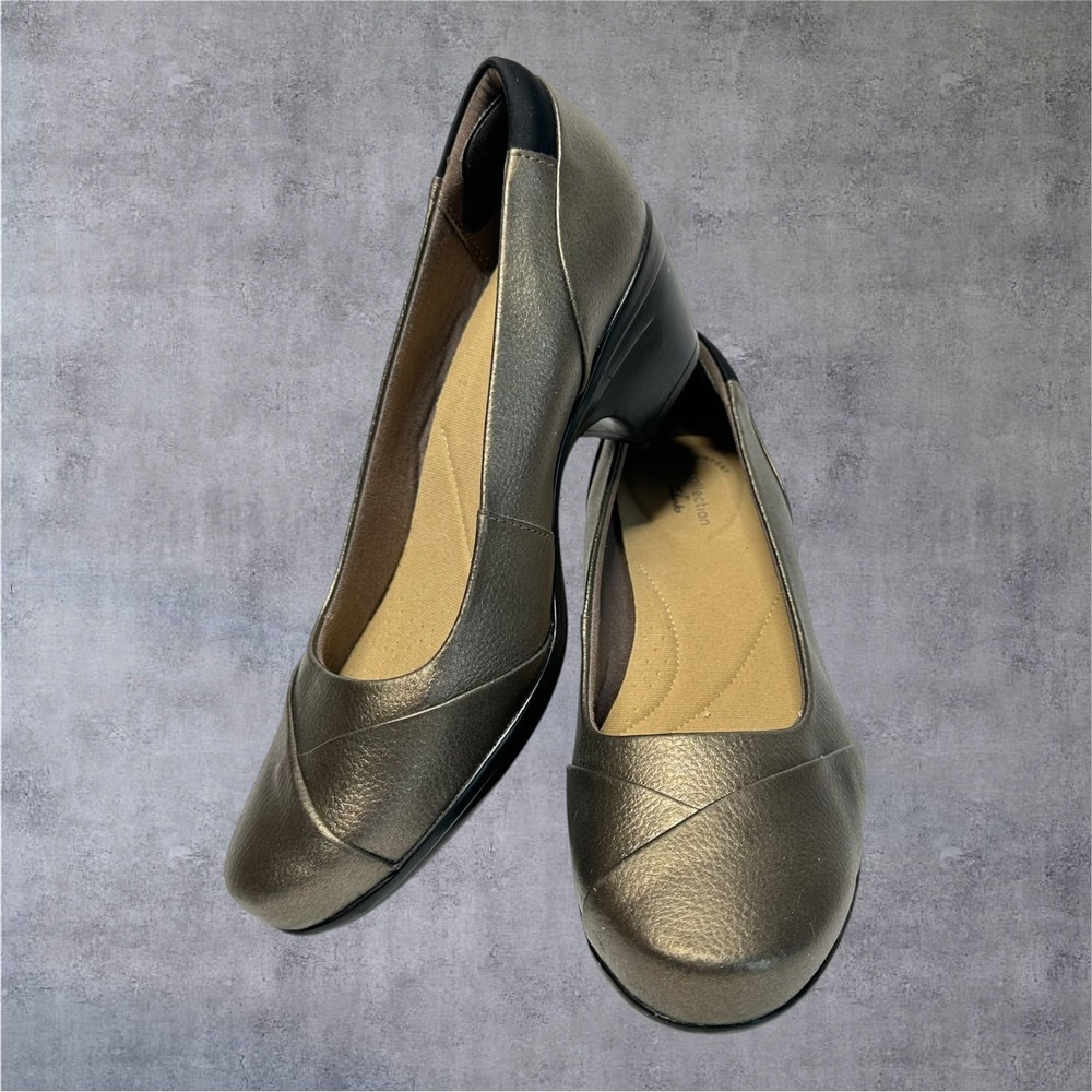Clarks Emily‎ Alexa Pumps Womens 8 Wide Metallic Bronze Comfort Low Heel